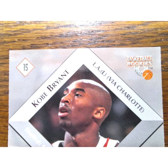 1996-97 Score Board Basketball Rookies #15 Kobe Bryant Lower Merion H.S. Mint - Picture 7 of 10